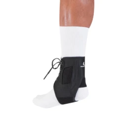 Mueller ATF3 Ankle Brace