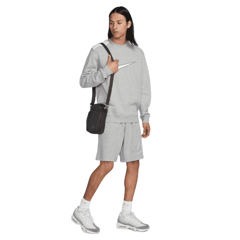 Nike Nike Elemental Premium Crossbody Bag 6 Nike Nike Elemental Premium Crossbody Bag - Image 4